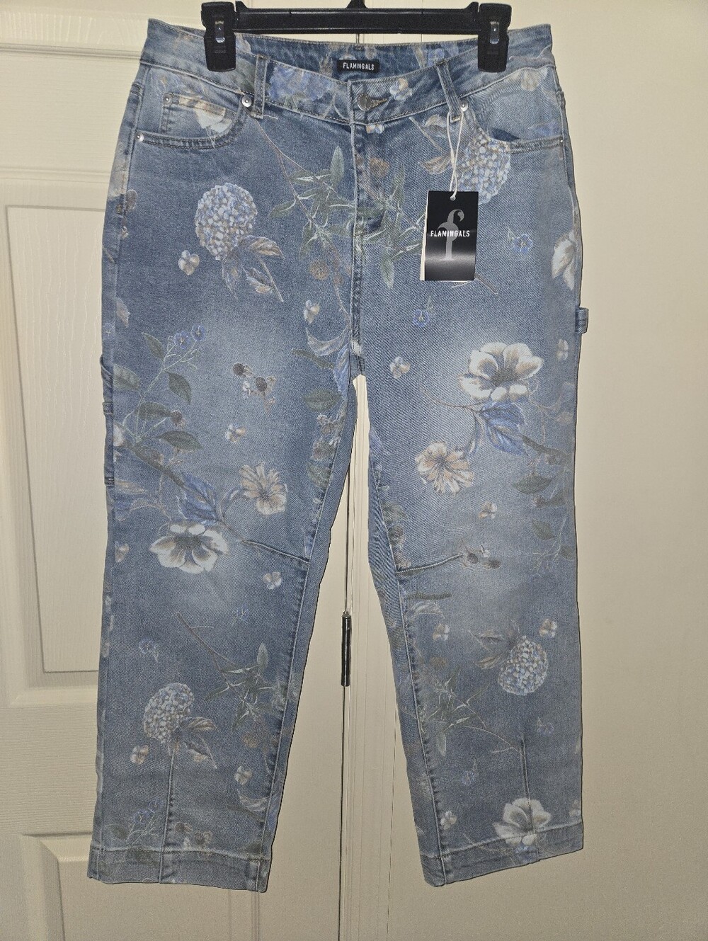 Flamingals Floral Print Barrel Cropped Jeans - Picture 4 of 6